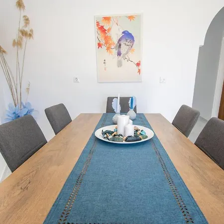 Fileo Family And Friends Living * Archangelos (Rhodes)