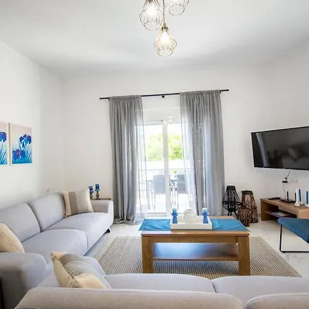 Fileo Family And Friends Living Archangelos (Rhodes)