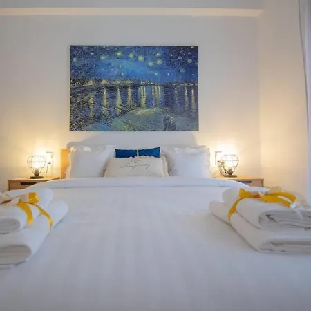 Fileo Family And Friends Living