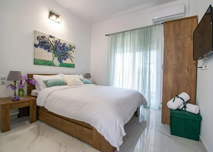 Fileo Family And Friends Living Archangelos (Rhodes)