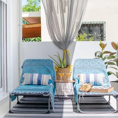 Fileo Family And Friends Living * Archangelos (Rhodes)