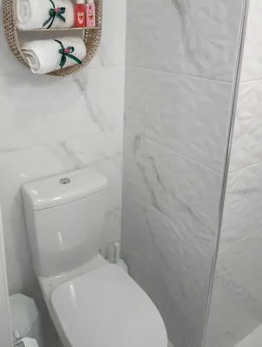 Fileo Family And Friends Living